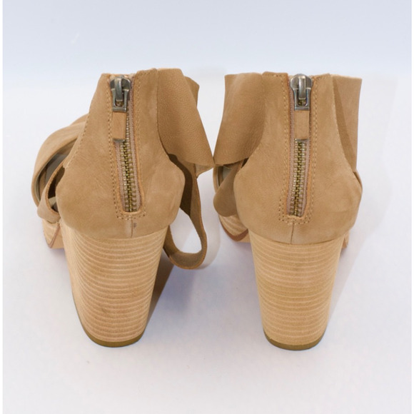 Eileen Fisher Women's Ellis Earth Tumbled Nubuck 8.5 M Crossover Wedge Sandal - Picture 3 of 6